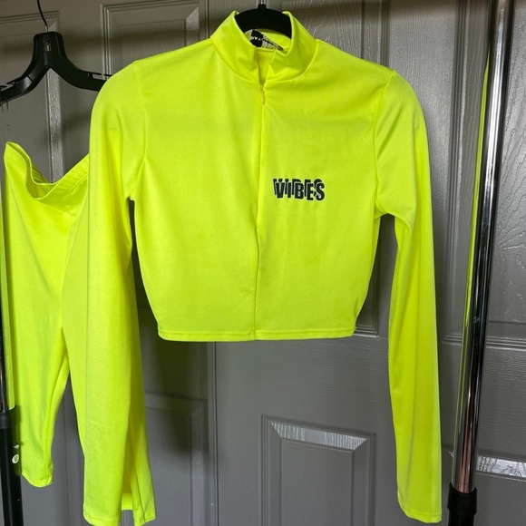 Matching set - Picture 3 of 8